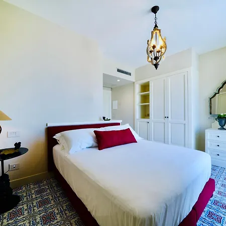 B&B Gialisa 4*