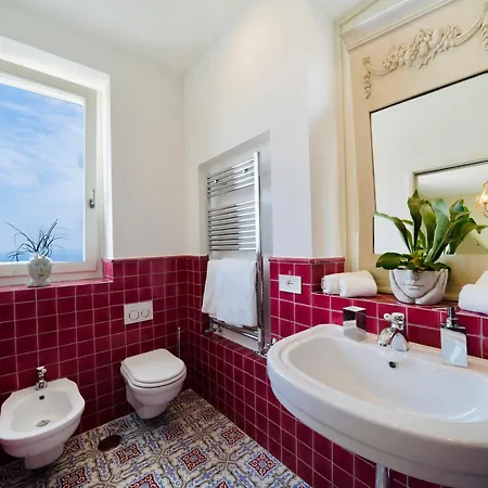 Gialisa B&B 4*