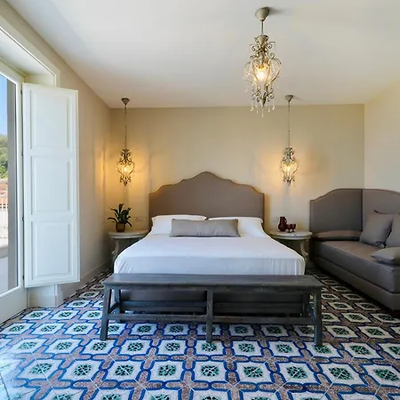 B&B Gialisa 4*