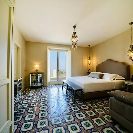B&B Gialisa 4*