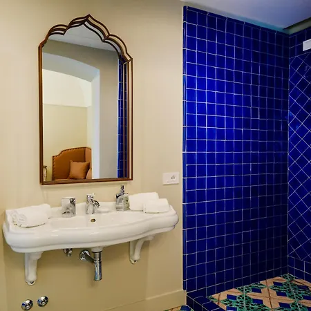 Gialisa B&B 4*